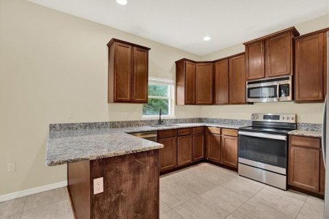 Casa en venta en Wesley Chapel, Florida, 4 dormitorios, 251.77 m2 № 1884999 - foto 18