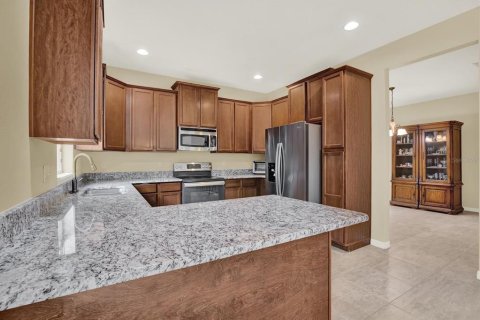 Casa en venta en Wesley Chapel, Florida, 4 dormitorios, 251.77 m2 № 1884999 - foto 19
