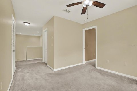 Casa en venta en Wesley Chapel, Florida, 4 dormitorios, 251.77 m2 № 1884999 - foto 27