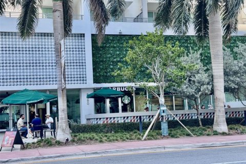 Condominio en alquiler en Miami Beach, Florida, 2 dormitorios, 131.46 m2 № 2012908 - foto 27