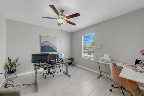 Casa en venta en Riverview, Florida, 5 dormitorios, 273.97 m2 № 1903998 - foto 19