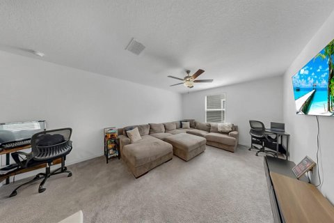 House in Riverview, Florida 5 bedrooms, 273.97 sq.m. № 1903998 - photo 26