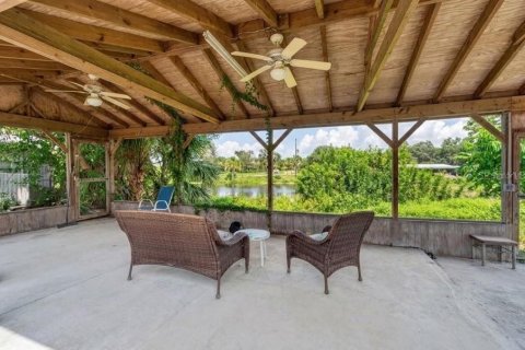 Villa ou maison à vendre à Ruskin, Floride: 11 chambres, 657.19 m2 № 2426950 - photo 21