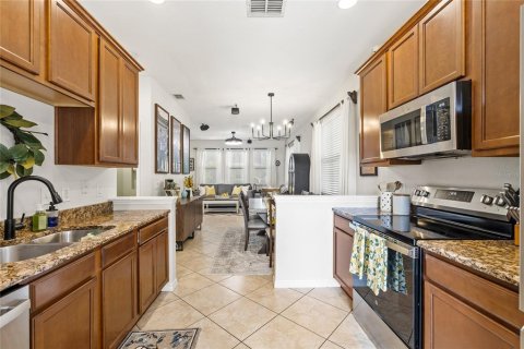 Adosado en venta en Orlando, Florida, 4 dormitorios, 148.18 m2 № 2203766 - foto 10