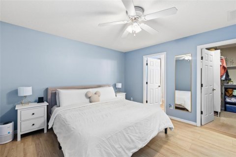 Adosado en venta en Orlando, Florida, 4 dormitorios, 148.18 m2 № 2203766 - foto 13
