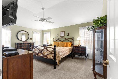 House in The Villages, Florida 3 bedrooms, 185.8 sq.m. № 1883045 - photo 29