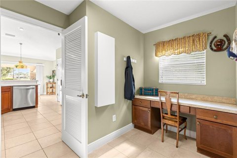 House in The Villages, Florida 3 bedrooms, 185.8 sq.m. № 1883045 - photo 20