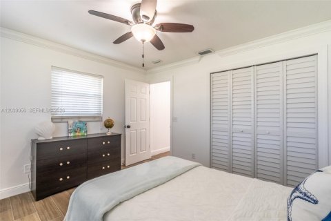 Villa ou maison à vendre à Cape Coral, Floride: 3 chambres, 130.53 m2 № 2089603 - photo 28