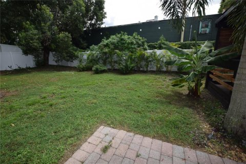 House in Orlando, Florida 3 bedrooms, 191.47 sq.m. № 2237735 - photo 13