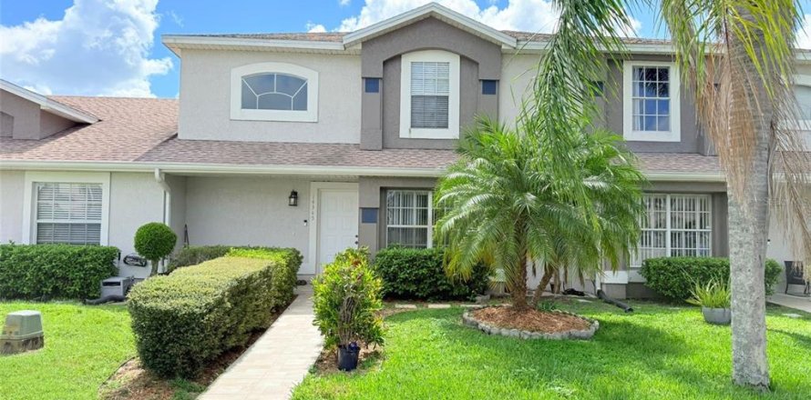 Adosado en Orlando, Florida 3 dormitorios, 120.87 m2 № 1898477