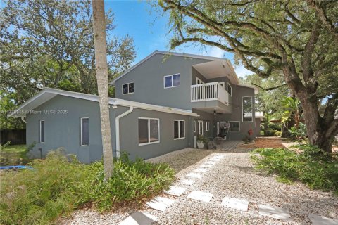 Купить виллу или дом в Майами, Флорида 4 спальни, 377.37м2, № 1957834 - фото 29