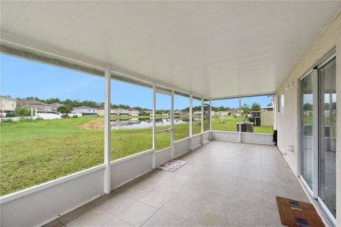 House in Orlando, Florida 3 bedrooms, 174.19 sq.m. № 2258783 - photo 20