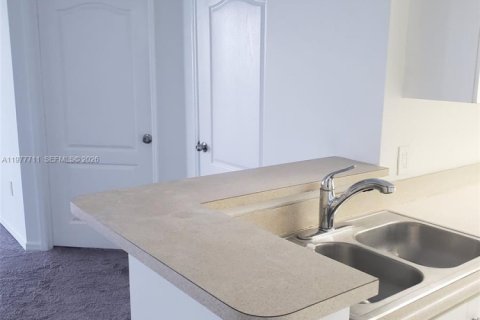 Copropriété à vendre à Miami, Floride: 2 chambres, 85.66 m2 № 2041969 - photo 4