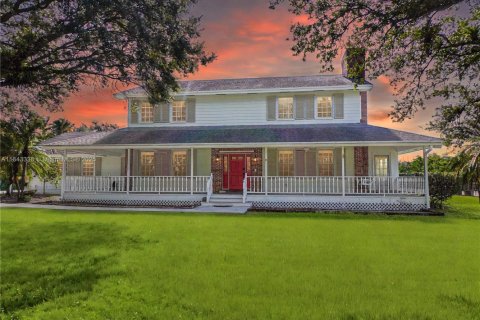 Villa ou maison à vendre à Homestead, Floride: 7 chambres, 306.02 m2 № 1857022 - photo 1