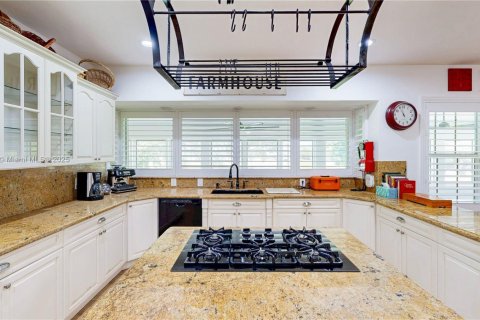 Villa ou maison à vendre à Homestead, Floride: 7 chambres, 306.02 m2 № 1857022 - photo 21