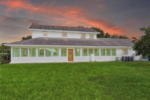 Villa ou maison à vendre à Homestead, Floride: 7 chambres, 306.02 m2 № 1857022 - photo 3