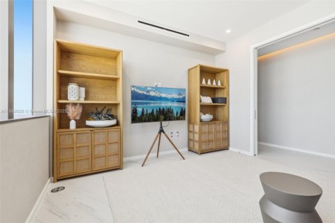 Copropriété à louer à Hallandale Beach, Floride: 3 chambres, 270.62 m2 № 1963143 - photo 2