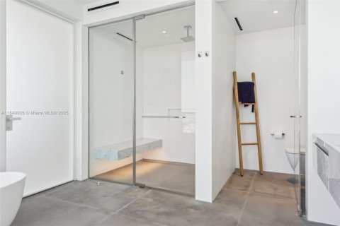 Copropriété à louer à Hallandale Beach, Floride: 3 chambres, 270.62 m2 № 1963143 - photo 20