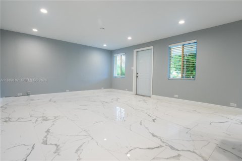 Villa ou maison à vendre à Key Largo, Floride: 3 chambres, 112.23 m2 № 2048086 - photo 8