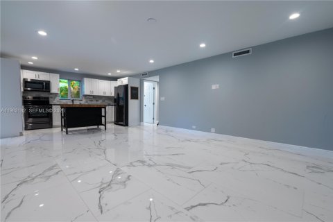 Villa ou maison à vendre à Key Largo, Floride: 3 chambres, 112.23 m2 № 2048086 - photo 6