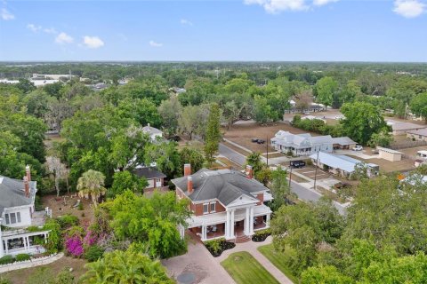 House in Bartow, Florida 4 bedrooms, 486.16 sq.m. № 1666114 - photo 4