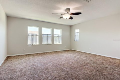 Casa en venta en Kissimmee, Florida, 4 dormitorios, 215.44 m2 № 2138438 - foto 7