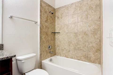 Casa en venta en Kissimmee, Florida, 4 dormitorios, 215.44 m2 № 2138438 - foto 11