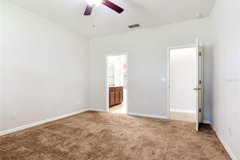 Casa en venta en Kissimmee, Florida, 4 dormitorios, 215.44 m2 № 2138438 - foto 22