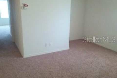 Adosado en alquiler en Riverview, Florida, 3 dormitorios, 170.75 m2 № 1882954 - foto 8
