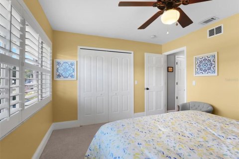 House in Palm Coast, Florida 3 bedrooms, 182.27 sq.m. № 1663253 - photo 28