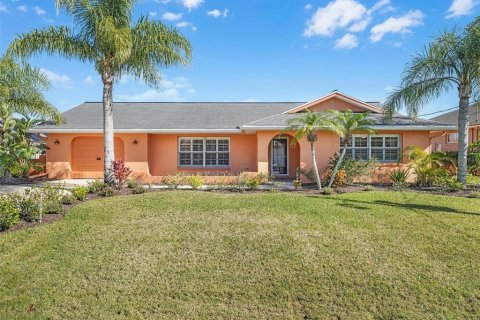 Casa en venta en Palm Coast, Florida, 3 dormitorios, 182.27 m2 № 1663253 - foto 1