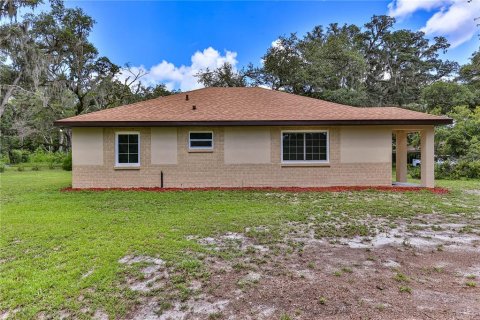 House in Dunnellon, Florida 2 bedrooms, 109.9 sq.m. № 2151340 - photo 2