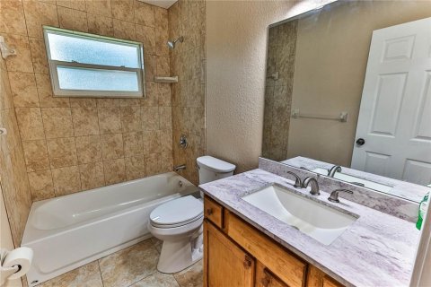 House in Dunnellon, Florida 2 bedrooms, 109.9 sq.m. № 2151340 - photo 13