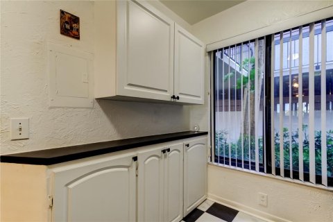 Condominio en venta en Saint Petersburg, Florida, 2 dormitorios, 85.01 m2 № 1567652 - foto 7