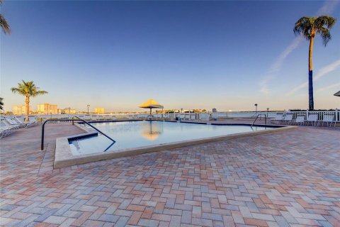 Condominio en venta en Saint Petersburg, Florida, 2 dormitorios, 85.01 m2 № 1567652 - foto 25
