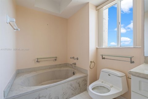 Copropriété à vendre à Lauderhill, Floride: 3 chambres, 183.2 m2 № 2090569 - photo 30