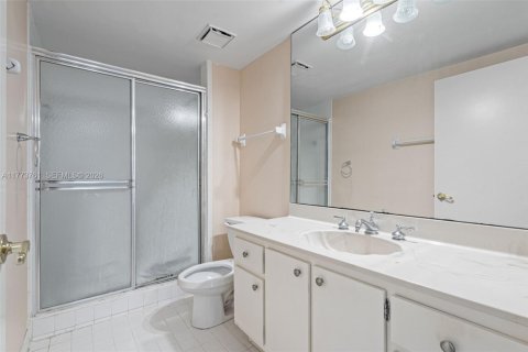 Copropriété à vendre à Lauderhill, Floride: 3 chambres, 183.2 m2 № 2090569 - photo 20