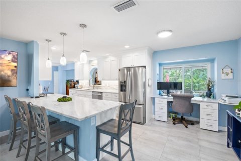 House in Dunedin, Florida 3 bedrooms, 153.1 sq.m. № 2210478 - photo 12