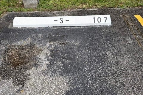 Condominio en alquiler en Miami, Florida, 2 dormitorios, 83.43 m2 № 1954413 - foto 5