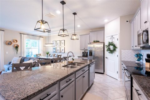 Touwnhouse à vendre à Tampa, Floride: 3 chambres, 179.58 m2 № 1907869 - photo 11