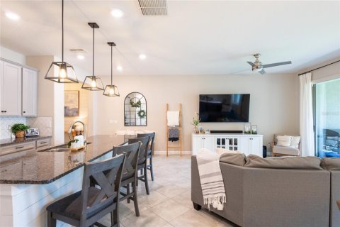Touwnhouse à vendre à Tampa, Floride: 3 chambres, 179.58 m2 № 1907869 - photo 12