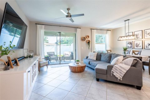 Touwnhouse à vendre à Tampa, Floride: 3 chambres, 179.58 m2 № 1907869 - photo 7