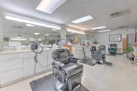 Propiedad comercial en venta en Lakeland, Florida, 76.64 m2 № 1800624 - foto 11