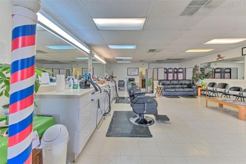 Propiedad comercial en venta en Lakeland, Florida, 76.64 m2 № 1800624 - foto 7