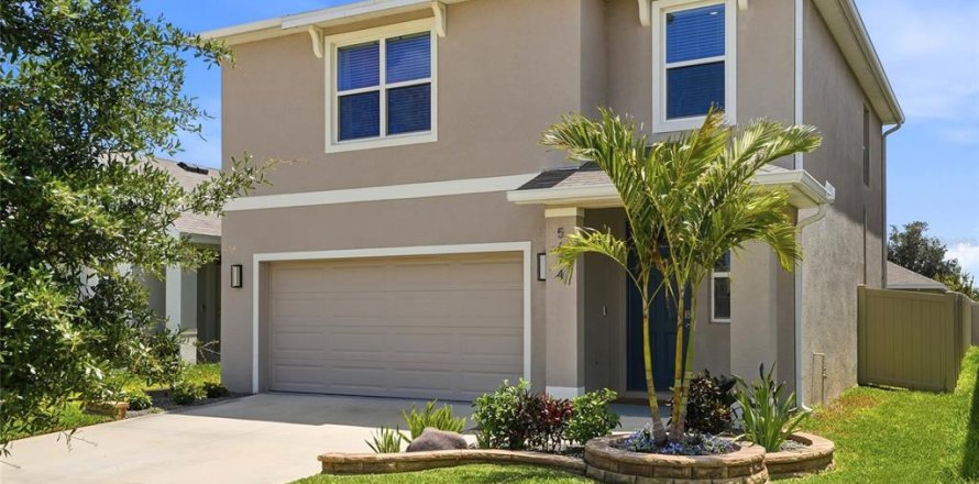 Villa ou maison à Wesley Chapel, Floride 3 chambres, 182.18 m2 № 2147639
