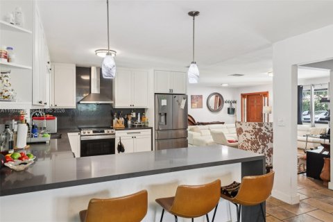 Купить виллу или дом в Эль Портал, Флорида 3 спальни, 200.58м2, № 2067407 - фото 13