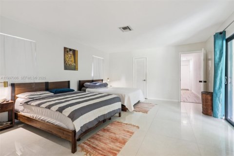 Купить виллу или дом в Эль Портал, Флорида 3 спальни, 200.58м2, № 2067407 - фото 20