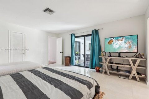 Купить виллу или дом в Эль Портал, Флорида 3 спальни, 200.58м2, № 2067407 - фото 21