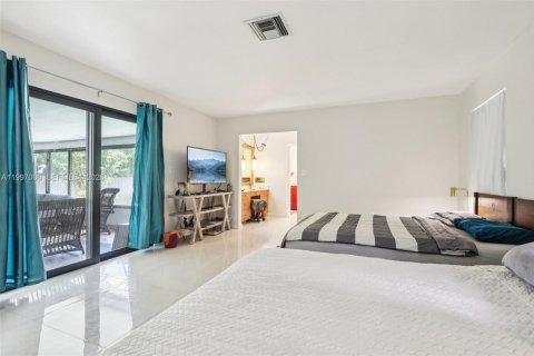 Купить виллу или дом в Эль Портал, Флорида 3 спальни, 200.58м2, № 2067407 - фото 22