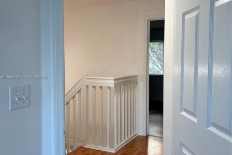 Adosado en venta en Pembroke Pines, Florida, 3 dormitorios, 126.44 m2 № 1993508 - foto 19